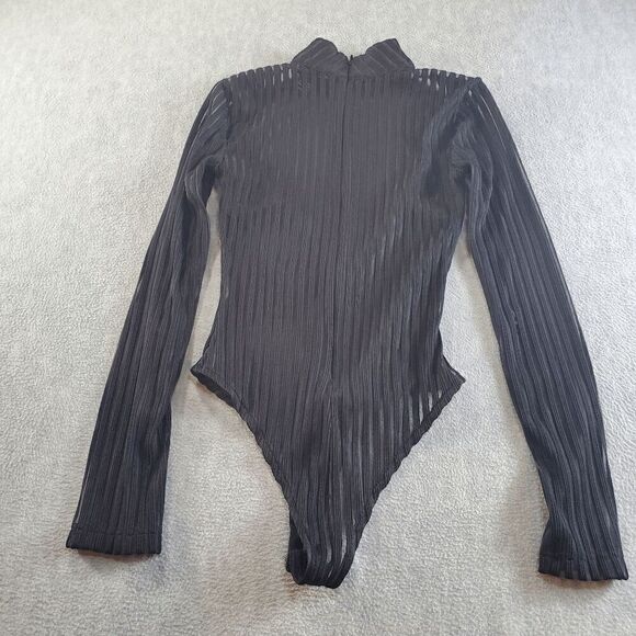 FOREVER 21 Bodysuit Womens Small Black Ribbed Comfort Stretch Back Zip One Piece - Picture 8 of 9